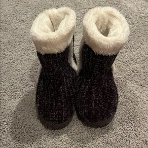 Cozy Black and White Fuzzy Boots